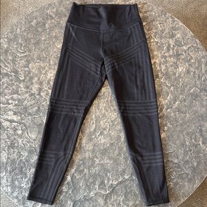 ALO Yoga Charcoal Leggings